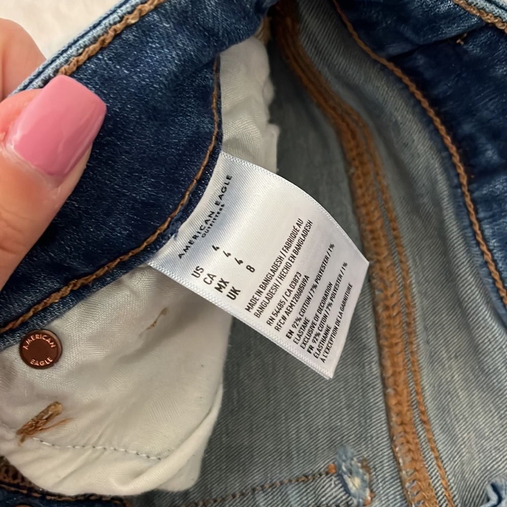 American Eagle button fly hi-rise shortie super stretch size 4 - Picture 4 of 7